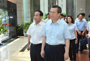 陜西省委常委、西安市委書記王永康調(diào)研陜鼓集團(tuán)